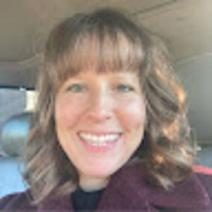 Meet your Posher, Emilie